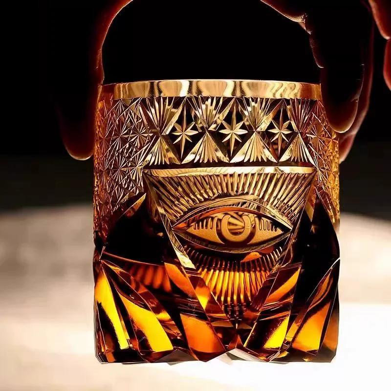 Oko Boga Edo Kiriko Kieliszek do Wina Ręcznie Cięty Bursztynowy Kryształ Szklanka do Whiskey Symbol Mocy High End Brandy Snifter Szklanka Rockowa Dla Szefa