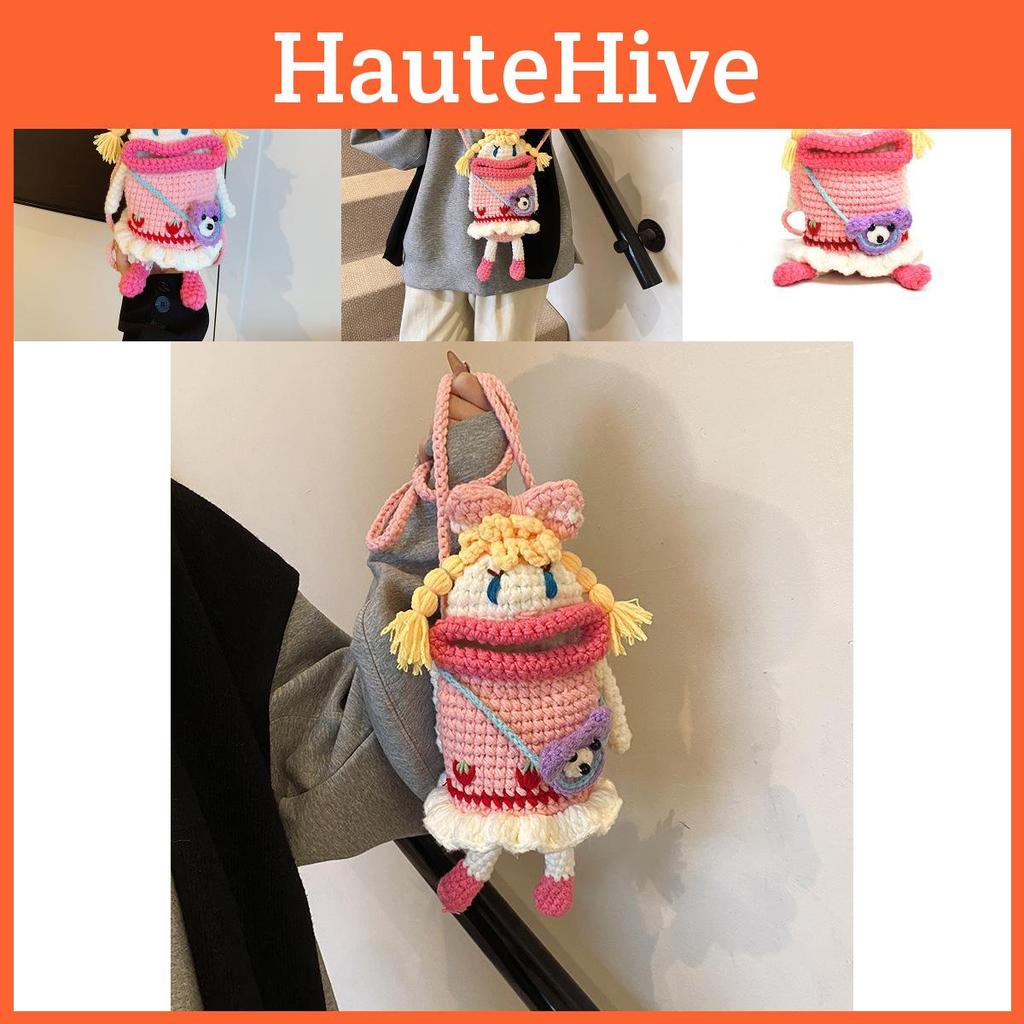 Lovely Knitted Pink Crossbody Bag For Children Featuring Cute Cartoon Doll Motif