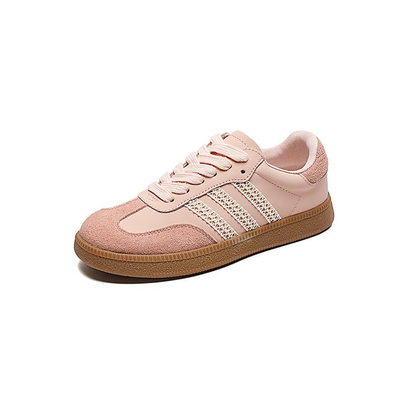 Lightweight non-slip little white shoes women's 2025 live broadcast explosion leather breathable German training shoes soft-soled casual board shoes
