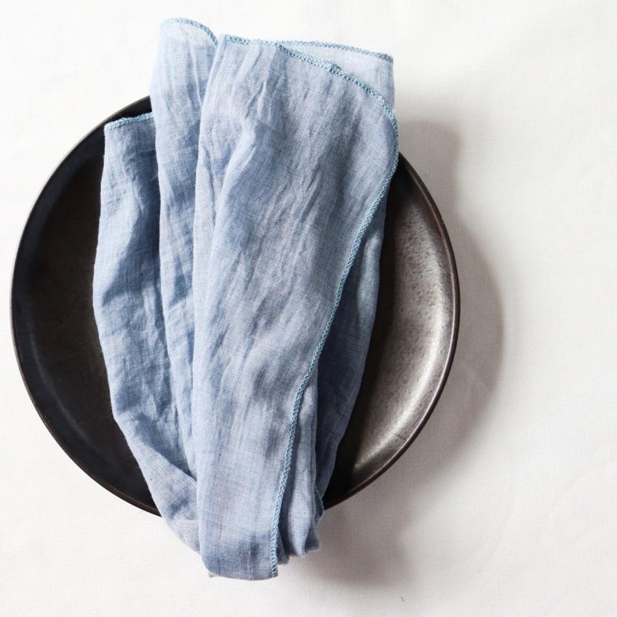 Polyester Cloth Napkins 18 X 18 Inches Cheesecloth Napkins Table Dinner Versatile Reusable for Dining Parties Wedding Decoration
