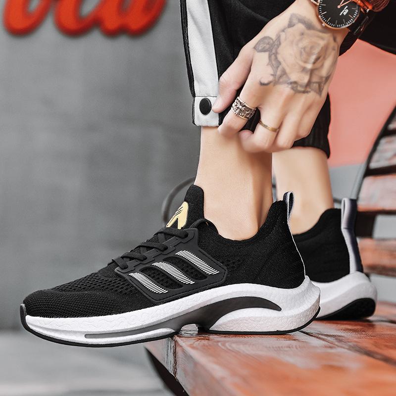 Men's Shoes Summer Fly Woven Breathable Mesh Trendy Shoes  Fashionable Running and Sports Men's Shoes