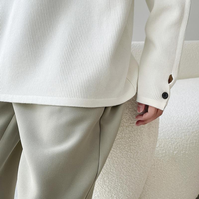 Autumn and Winter Ins Solid Color Crewneck Sweater, Men's Korean Version, Versatile, Loose White Pullover Sweater, Long-sleeved Base Layer