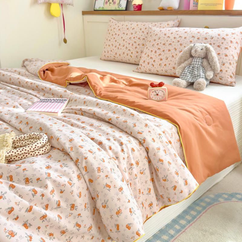 Class A Soy Fiber Double-Layer Summer Quilt with Cartoon Print - Air Conditioning Comfort Quilt, Thin & Lightweight