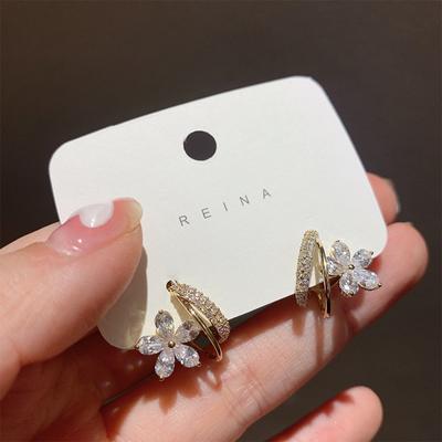 1Pair  Trendy Unique Design Elegant Exquisite Zircon Flower Earrings For Women Temperament Jewelry Wedding Party Gifts