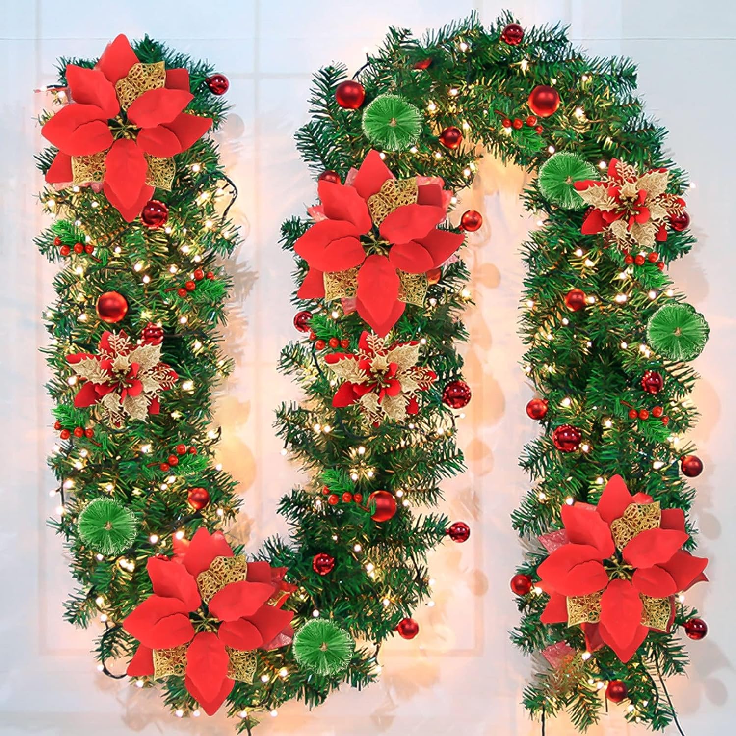 

9FT Pre-lit Artificial Christmas Garland, Green Rattan with Red Flowers & LED Lights for Indoor Outdoor Decor красный