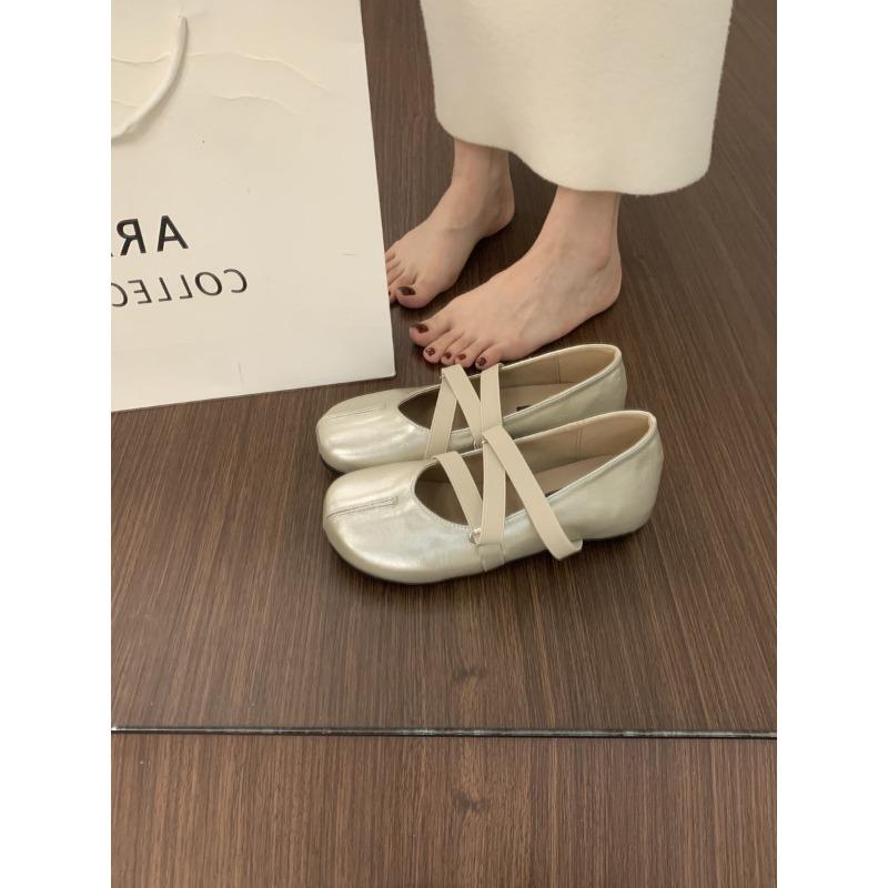 Mary Jane shoes women's new autumn soft-soled, not tired, inner height increase, shallow mouth ballet shoes