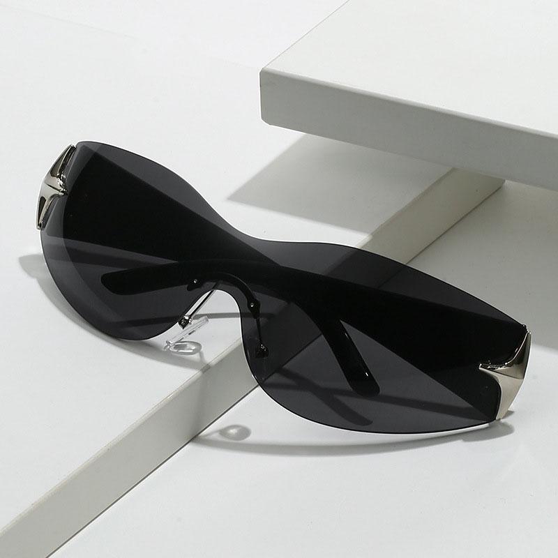 Fashion Stylish Sunglasses Women Punk Y2K Windproof UV Protection Women's Sun Glasses European American Men's Glasses