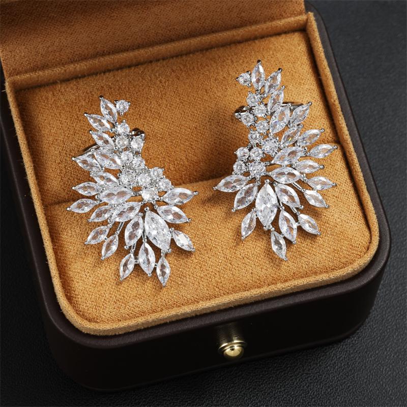 ZAKOL Vintage Cubic Zirconia Snowflake Pendant Women's Earrings Classic Earring Bridal Wedding Party Jewelry 2026 Trend