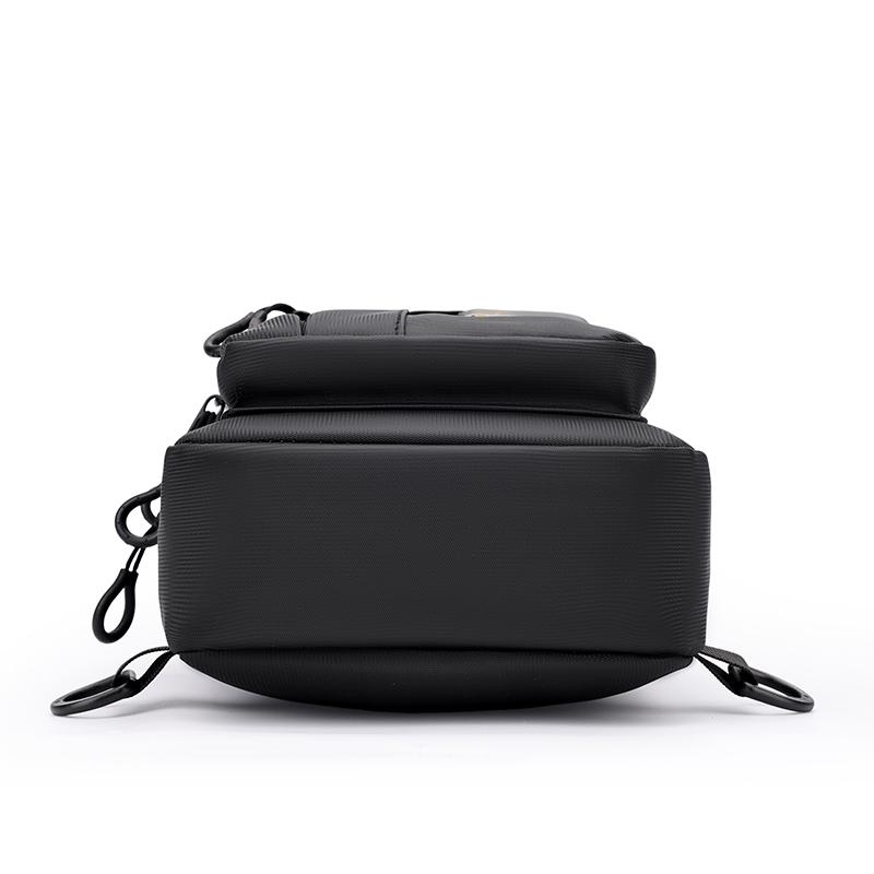 Men's Chest Bag Nylon Large Capacity Shoulder Crossbody Bag