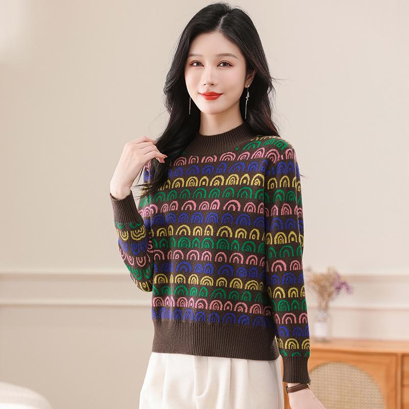 Women's Jacquard Knit Sweater - Loose Fit, Plus Size, Autumn/Winter Base Layer, New Style for Middle-Aged Moms
