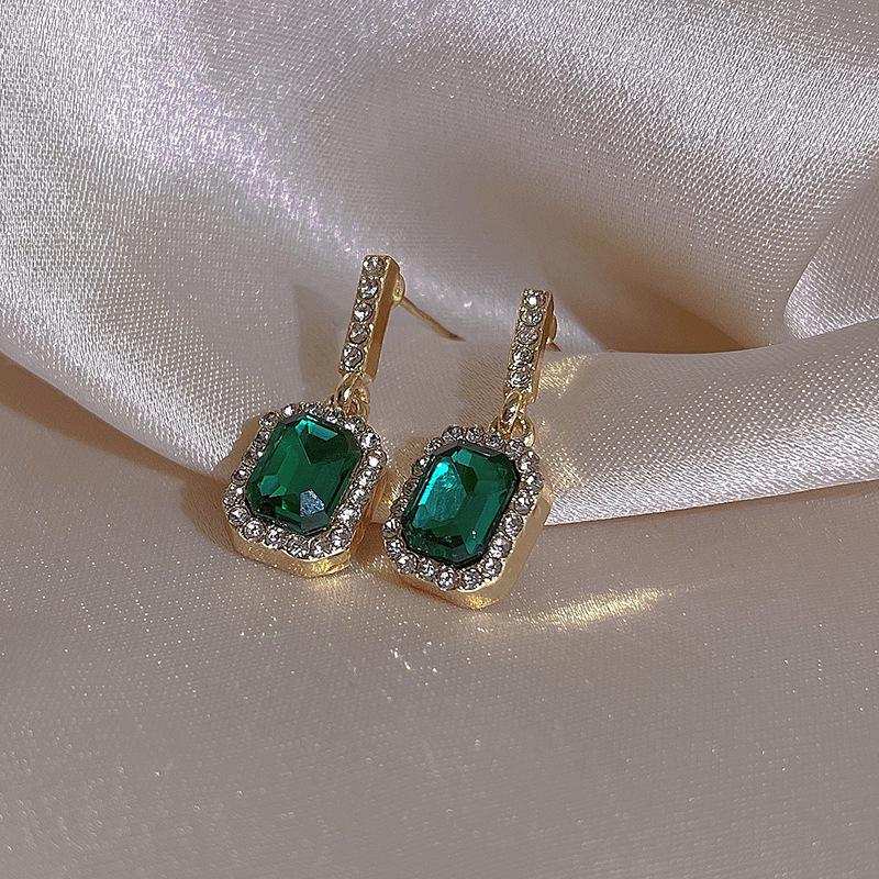 Emerald Green Gemstone Stud Earrings - 2024 Exquisite Retro Style
