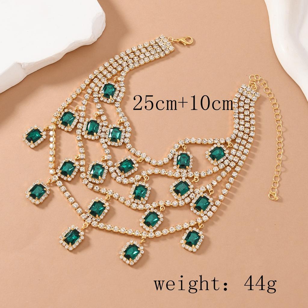 Colar com pingente de pedra preciosa de cristal esmeralda multicamadas vintage francês acessórios de vestido de noite de alta qualidade gargantilha empilhada