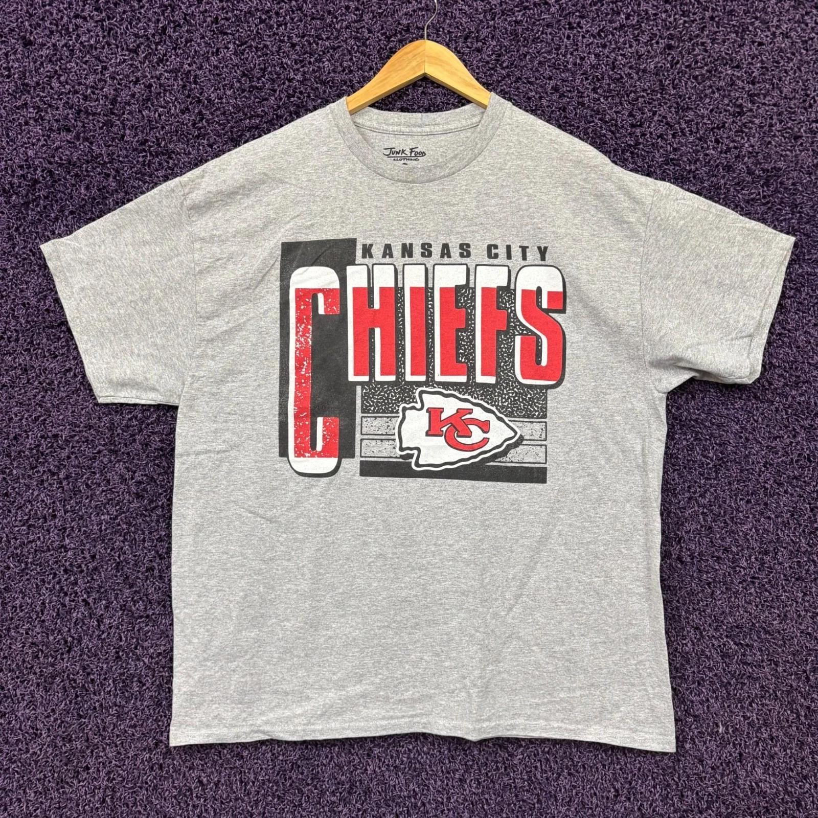 Kansas City Chiefs T-Shirt Size Large 2XL