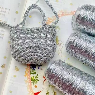 200g Schönes Glänzendes Leinen Gold Silber Seidengarn Häkeln Handstricken Feiner Dünner Nähgarn für Sommer Kühl Strickjacke Umhang