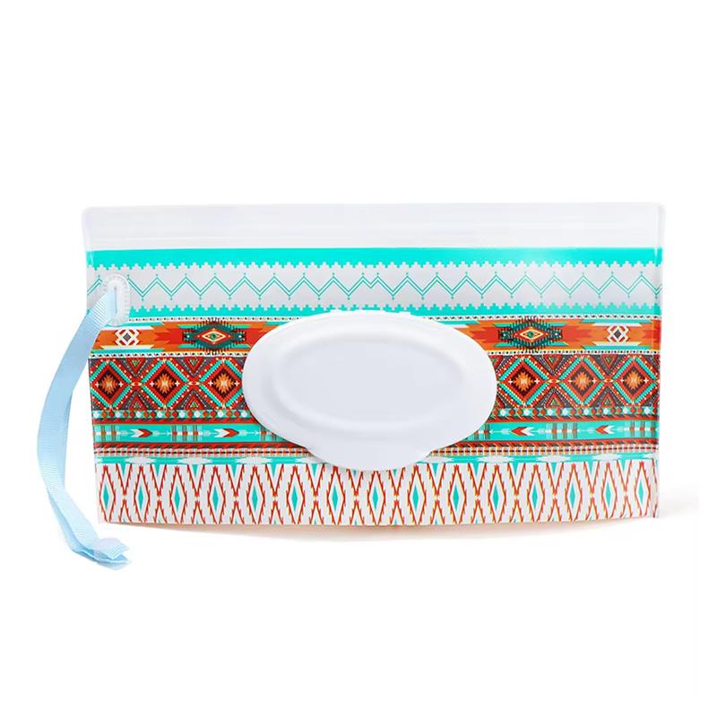 1Pc Portable Baby Wet Wipes Bag Flip Cover Tissue Box Refillable Wet Wipe Dispenser Carrying Pouch for Baby Stroller Accessories