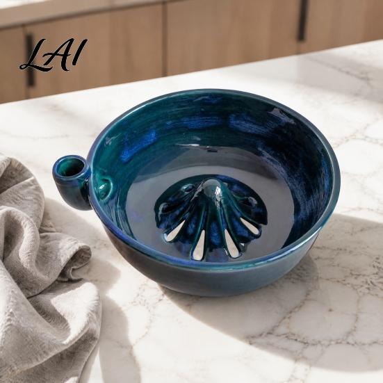 Strainer Bowl for Cherry Tomatoes Self Spinning Berry Washing Bowl 360 Degree Vortex Cleaning And Drainage Fresh Fruit Drain Spinner Ceramic