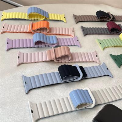 Bracelet en silicone simple pour Apple Watch Ultra 9 8 7 49 mm 45 mm 41 mm Bracelet en silicone Boucle magnétique pour iWatch 6 5 4 SE 44 mm 40 mm 42 mm