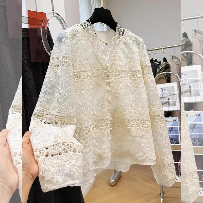 Chic French V-Neck Lace Slimming Shirt - Women s Spring-Autumn Collection L