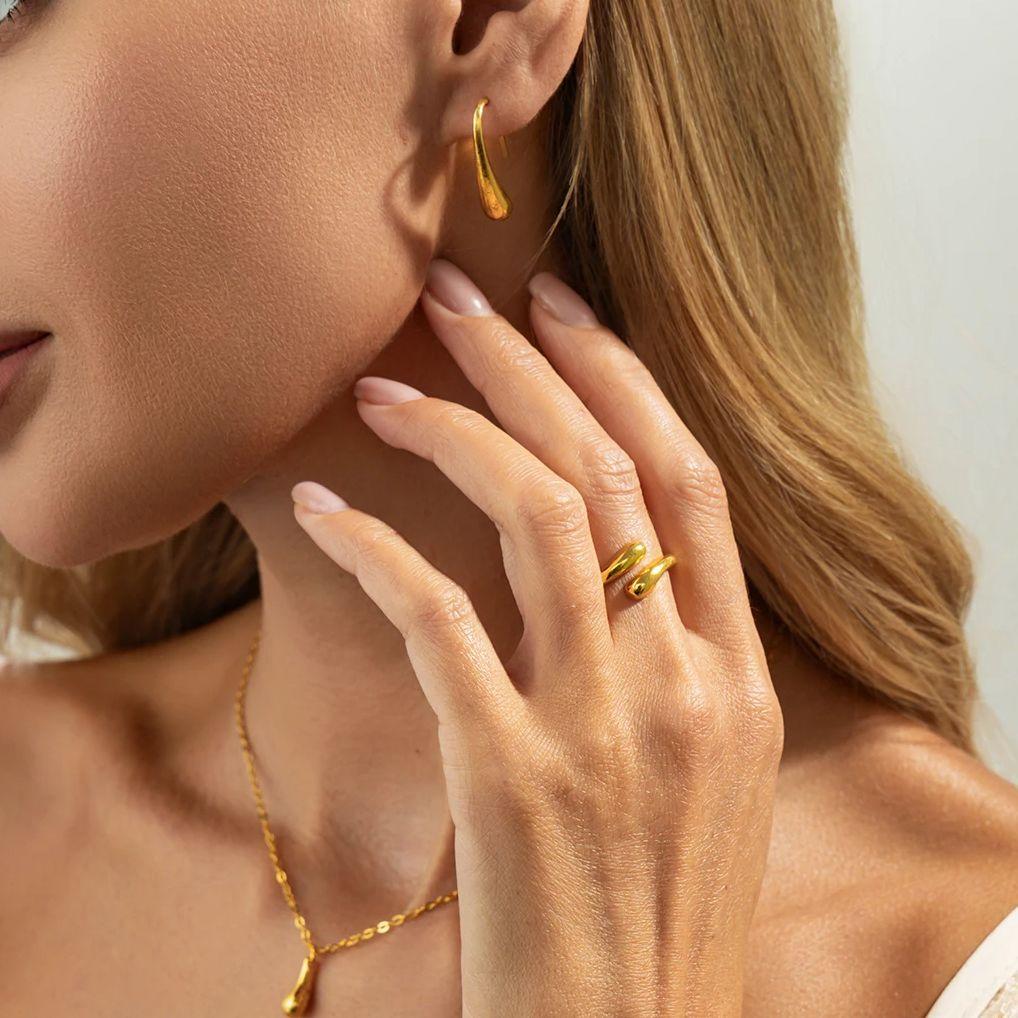 Salircon 4Pcs Trendy Gold Color Water Drop Necklace Earring Ring Bracelet Set Women Luxury Elegant Jewelry Party Wedding Gifts