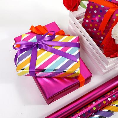 43x300cm Ruló dárkového balicího papíru Barevné tečky Diagonální pruhy Balicí papír na dárky k narozeninám na Valentýna Papír na DIY dekorace