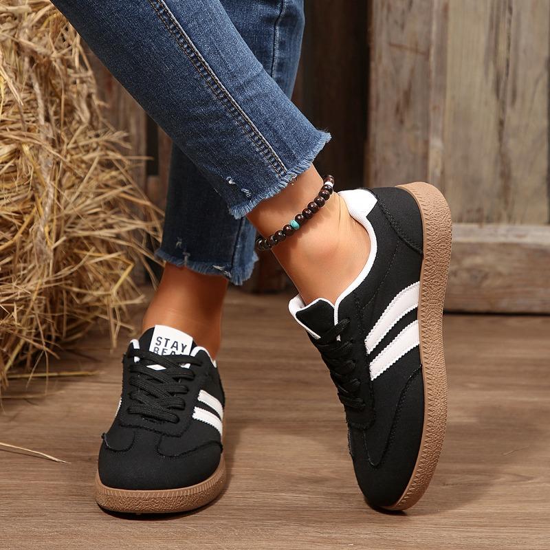 Women's Spring-Autumn Retro Training Casual Sports Board Shoes, Versatile Footwear, Available In Large Sizes.