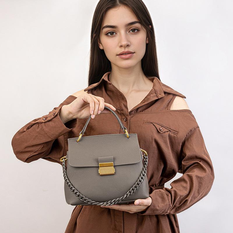 Genuine Leather Women's Bag 2025 New Style Simple Chain Bag Textured Cover Decoration Bag Large Capacity Portable Multi-Match Single Shoulder Bag