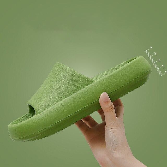 Summer Men 'S Slippers Thick Platform Beach Eva Mute Slide Sandals Leisure Women Male Flip Flops Ladies Bathroom Anti -Slip Shoes