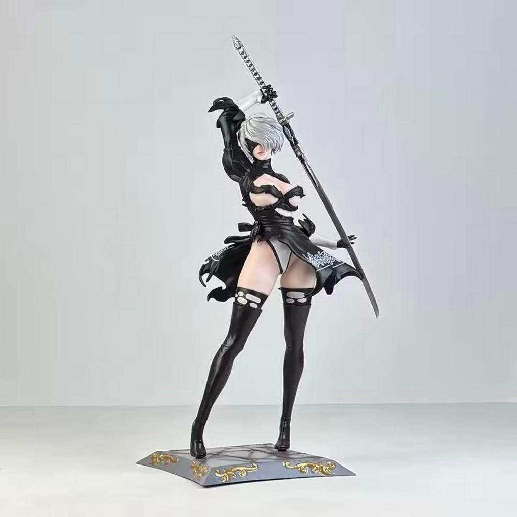 [USED] NieR:Automata 2B Figure with Weapon