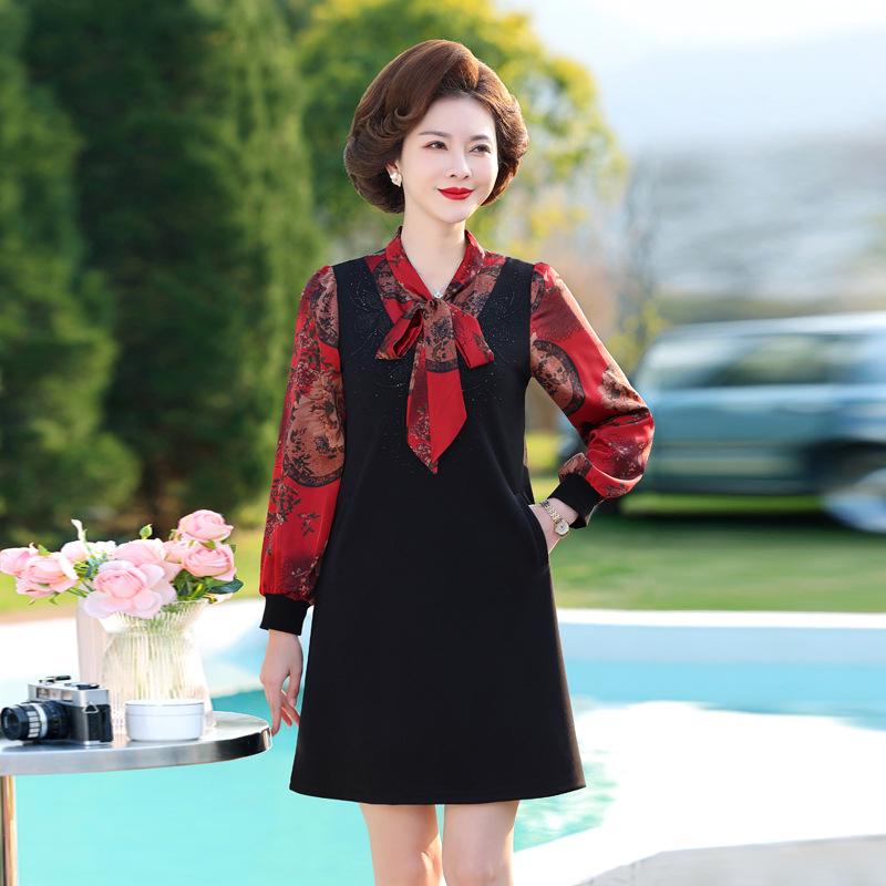 

Spring Fashion Long-Sleeved T-shirt for Middle-aged and Elderly Women 4XL (67.5-72.5kg) червоний