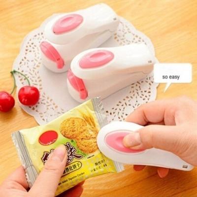 Portable Mini Heat Sealing Machine Impulse Sealer Seal Packing Plastic Bag TOP (Color: Multicolor)