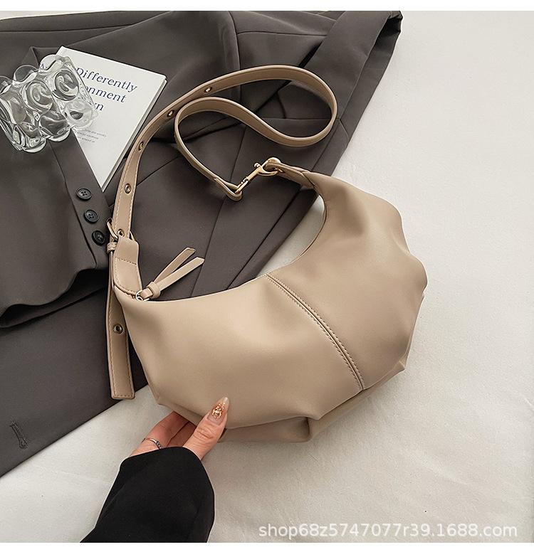 Premium texture soft leather bag female paint leather live broadcast explosion crossbody dumpling bag niche design single shoulder dumpling bag