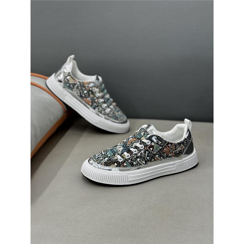 New comfortable shoes, sports shoes, comfortable breathable shoes bm