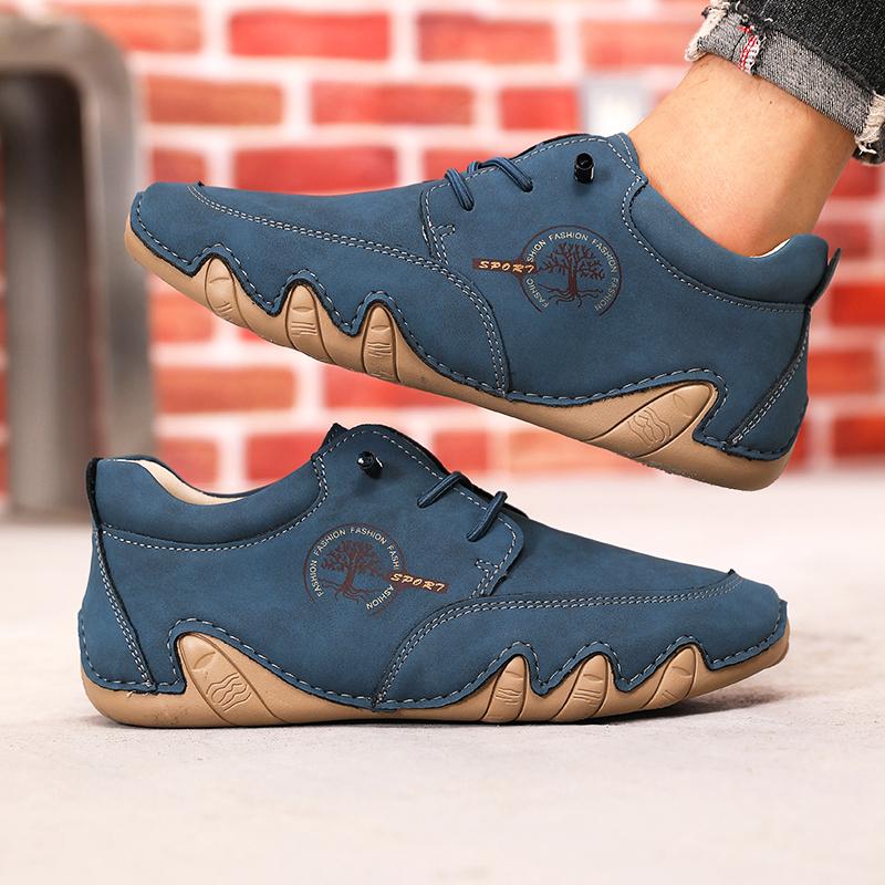 

Autumn Handmade Leather Casual Shoes for Men 2025 New Comfortable Loafers Outdoor Shoes Breathable Men Moccasins Men s Sneakers 40