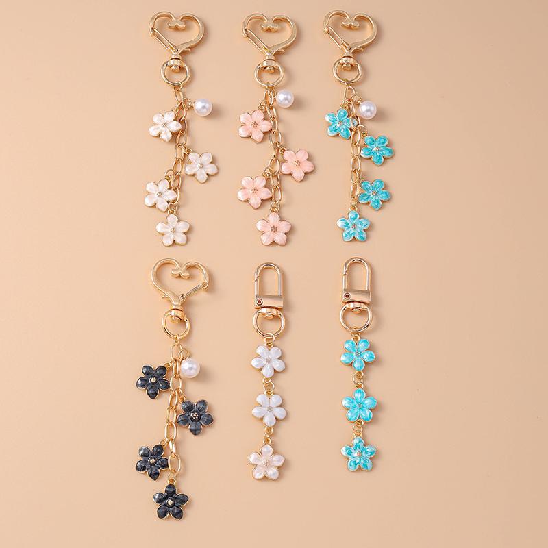 Niedlicher Emaille Perlen Blume Schlüsselanhänger Pflanze Schlüsselring Anhänger für Frauen Mädchen Handtaschen Deko DIY Handgemachter Schmuck Geschenke