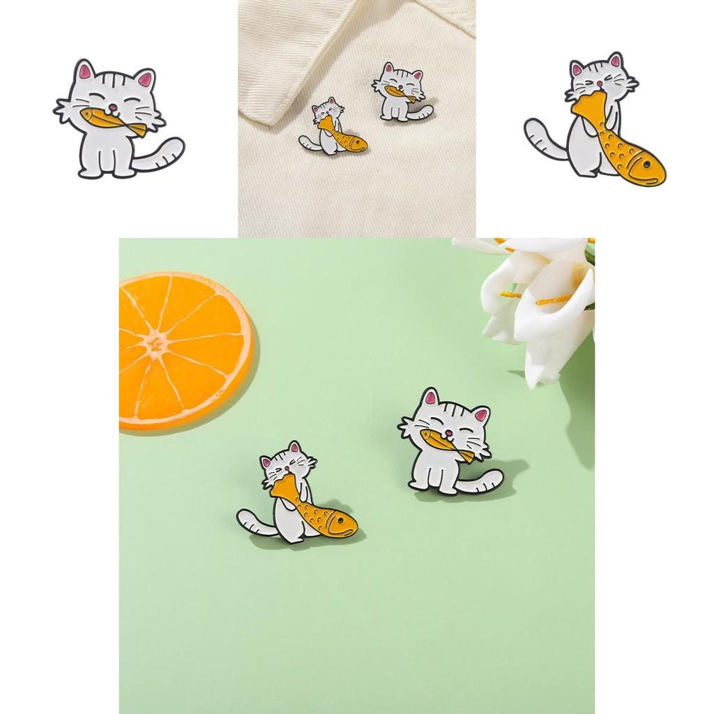 Cat Adorable Cartoon Brooch Cute Animal Design With Fish For Bags And Clothes Accessories