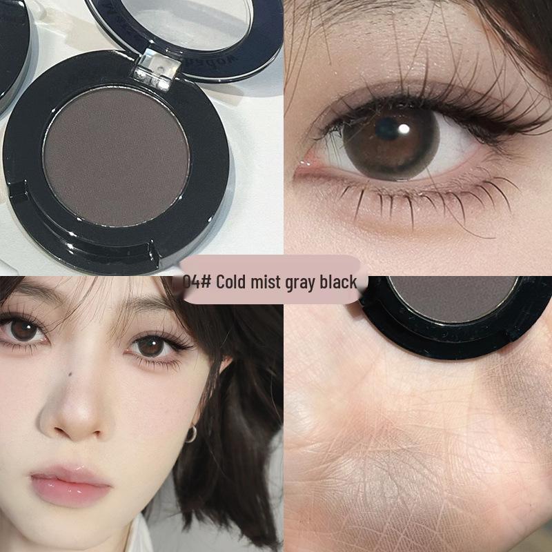 

Чисто-белые матовые тени для хайлайтинга под глазами и коррекции носослезной борозды. 1.7g