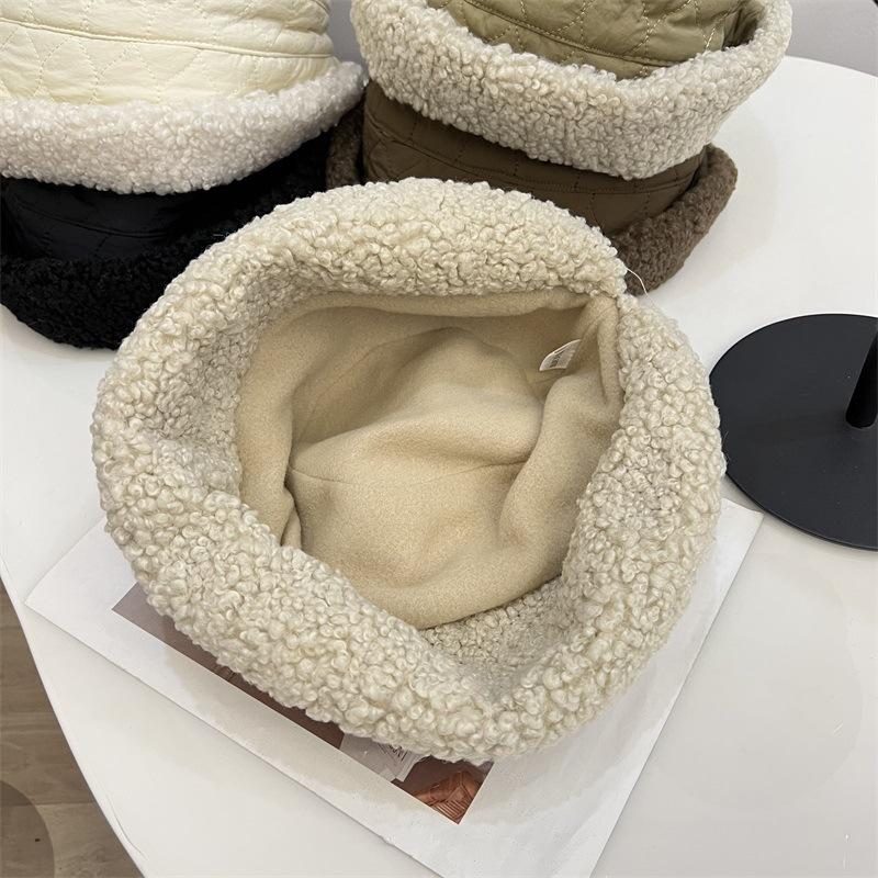 

Personalized lamb wool flanged fleece headgear women s autumn and winter new warm ear protection Mongolian hat pullover hat M（56-58cm） хакі