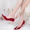 Mode Neuer Stil Spitzpumps Satin Vielseitig Sexy Französischer Stil Einzelne Schuhe Feiner Absatz Rot Hochzeitsschuhe für Frauen
