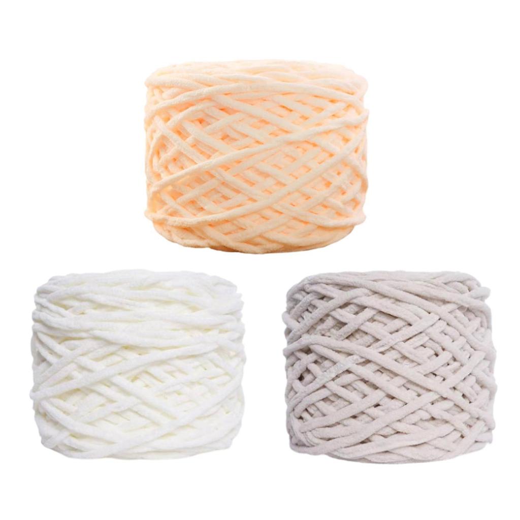 Soft Chunky Yarn Handmade Lightweight Comfortable Polyester Yarn for Bags Making Plush DIY Craft Arm Knitting Blankets