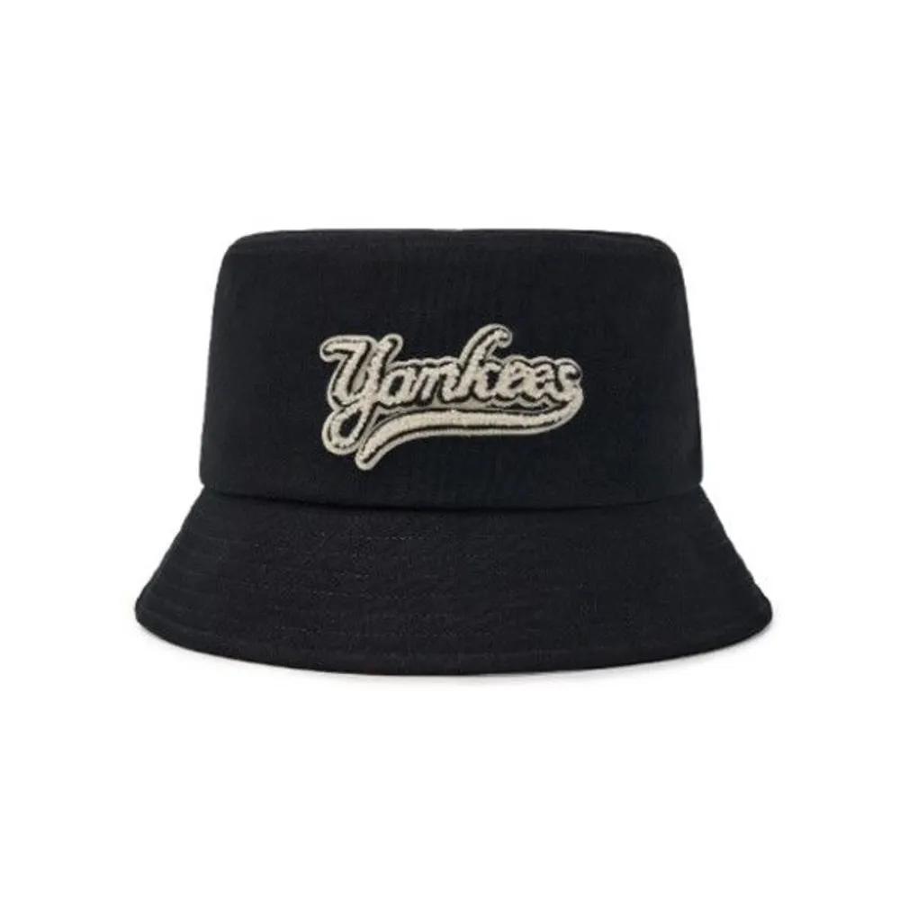 [MLB] Кепка JQT 3AHTV034N-50BKS Varsity Boucle Курсивная Панама Нью-Йорк Янкиз 57H