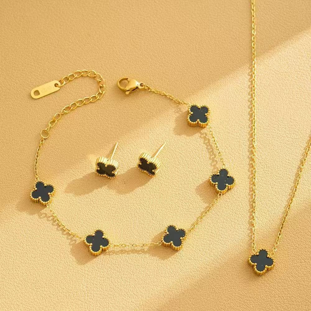 9mm Double-Sided Four-Leaf Clover Necklace & Bracelet Set: Titanium Steel, Light Luxury, Fashionable Collarbone Chain for Women