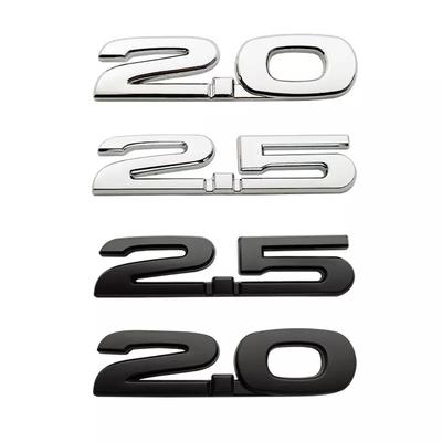 Metal 2.0 2.5 Araba Gövdesi Logo Etiketi Arka Bagaj Rozeti Amblem Çıkartması Tüm Arabalar İçin