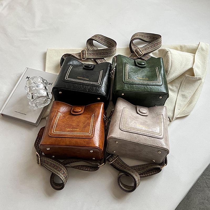 Mote Bøtte med stor kapasitet Crossbody-vesker for kvinner Nye uformelle bærbare skuldervesker Mote-håndvesker for damer