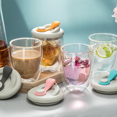 Söt Bärbar Vattenkopp Dubbelväggig Glasmugg Med Läcksäkert LockTransparenta Isolerade Kaffekoppar Mjölk Te Juice Mugg Drickvaror