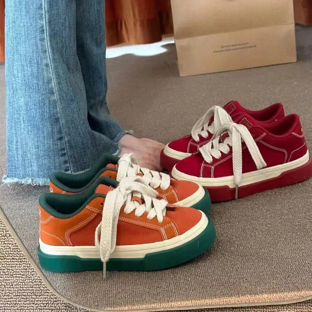 Винтажные красные холщовые низкие женские кроссовки — фото 13