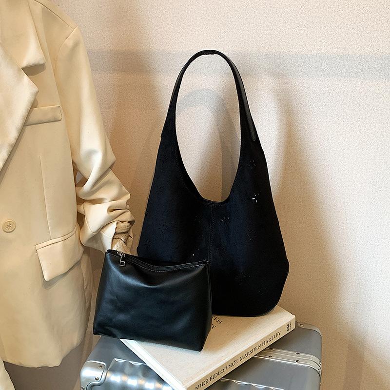 

Leisure Retro Suede Bag, New Lightweight and Versatile Commuting Shoulder Bag, Handbag, Mother Bucket Bag чёрный