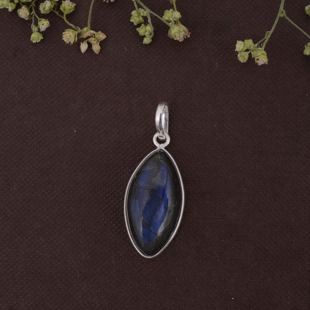 925 Sterling Silver, Labradorite Pendant, Handmade Jewelry, Reiki Pendant, Bezel Pendant, Gift For Her