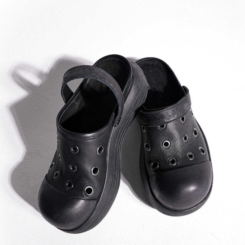 

Микки туфли с большой головой старые грязные туфли ретро туфли с отверстиями сандалии летние шлепанцы повседневные сандалии на платформе сандалии с головой-сумкой 44 чёрный