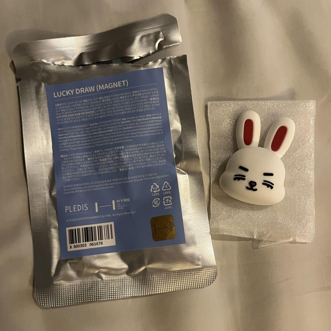 

[USED] Seventeen Korea Pop-up Random Magnet Coups