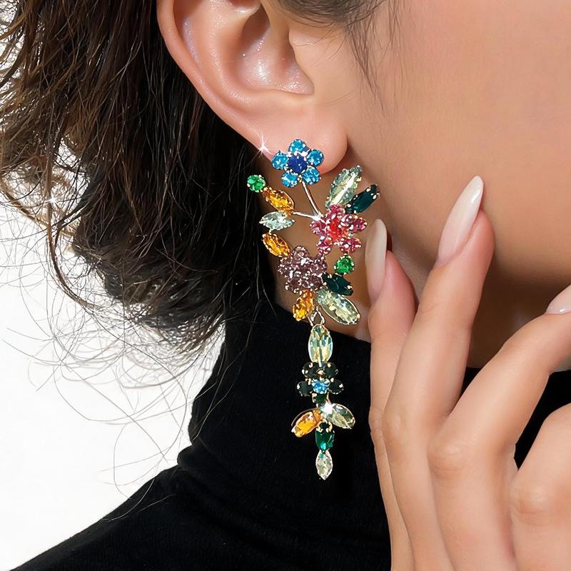 Silver Needle Rhinestone Flower Tassel Stud Earrings - Elegant European & American Design for Women